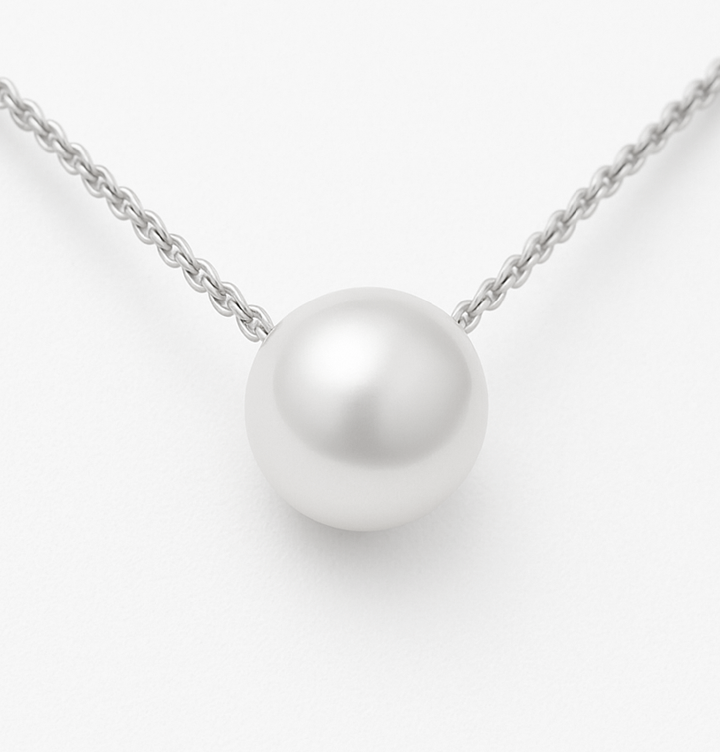 Classic Single Pearl Necklace for Women